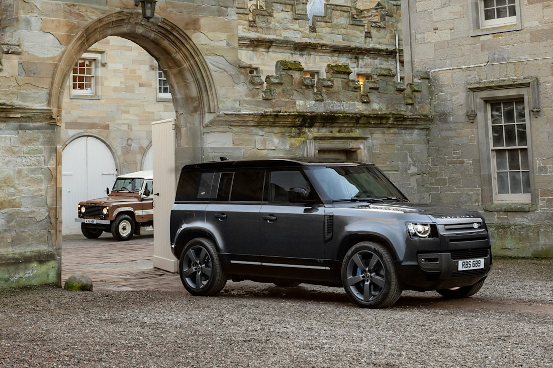 Recensione Land Rover Defender: al top dopo una storia da leggenda