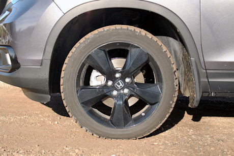 Editorial 2020 honda passport touring 08 sha