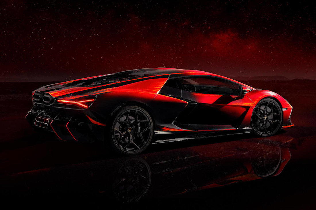 Lamborghini-revuelto-opera-unica-2024 (3).jpg