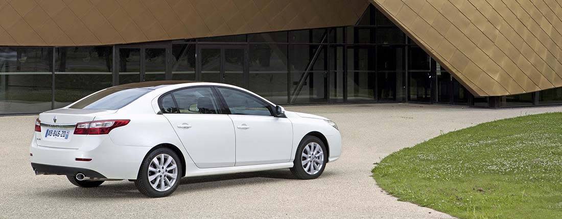 EBhtQtH6S1drKQGvt6iAv-2a11b6634a8abe71b7fdb3f32eacf9bb-renault-latitude-l-03-1100