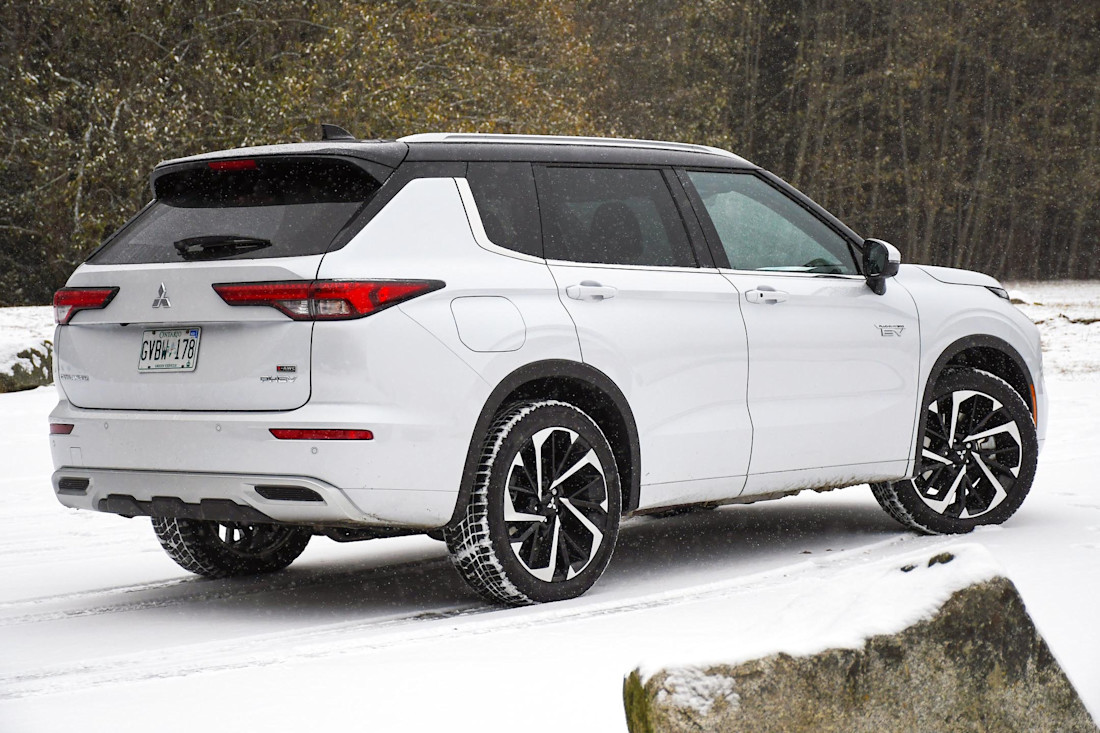 Mitsubishi Outlander PHEV 2023 : premier essai Image