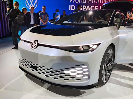 Editorial volkswagen id space vizzion concept 02 mb