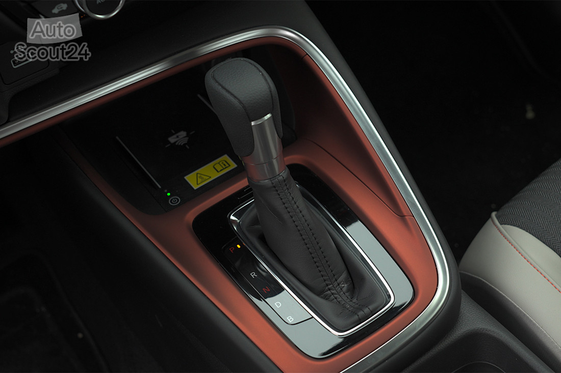 honda-hr-v-2024-interior (4).jpg