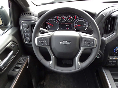Editorial 2019 chevrolet silverado 05 jb