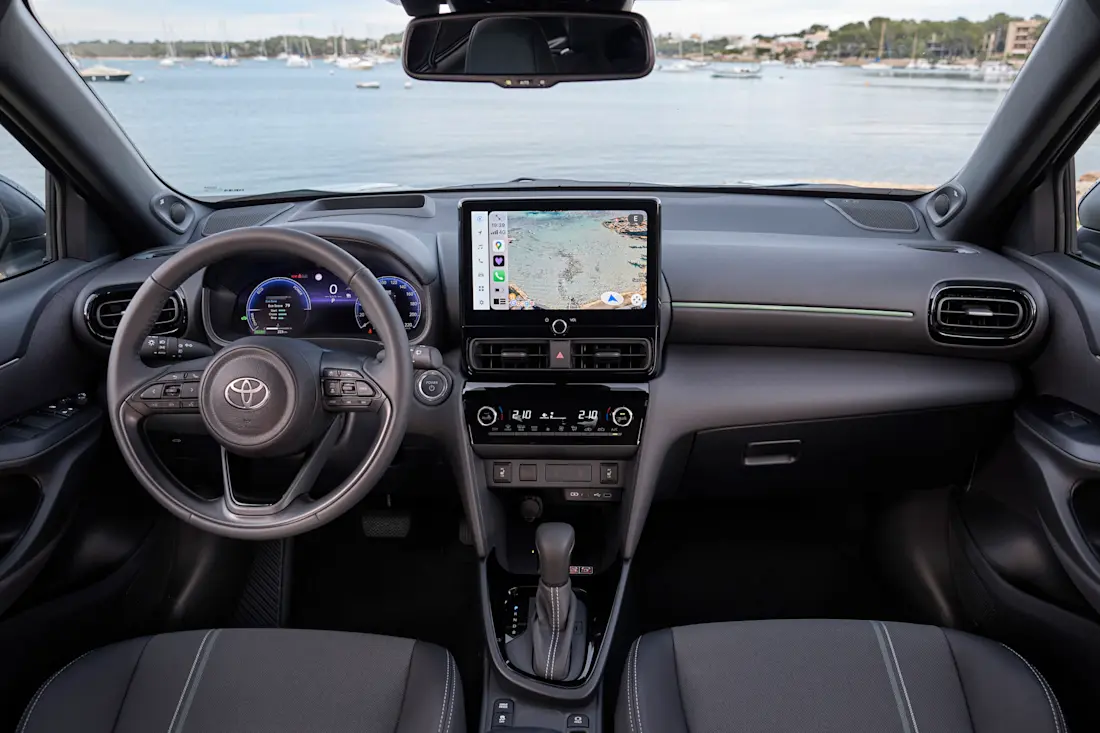 2024 Yaris Cross Urban Khaki DPL Interior 01