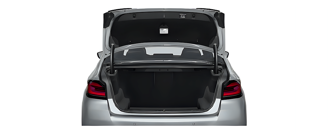BMW M5 2023 10