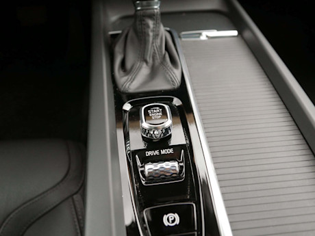 Editorial 2020 volvo v60 cross country t5 21 bh