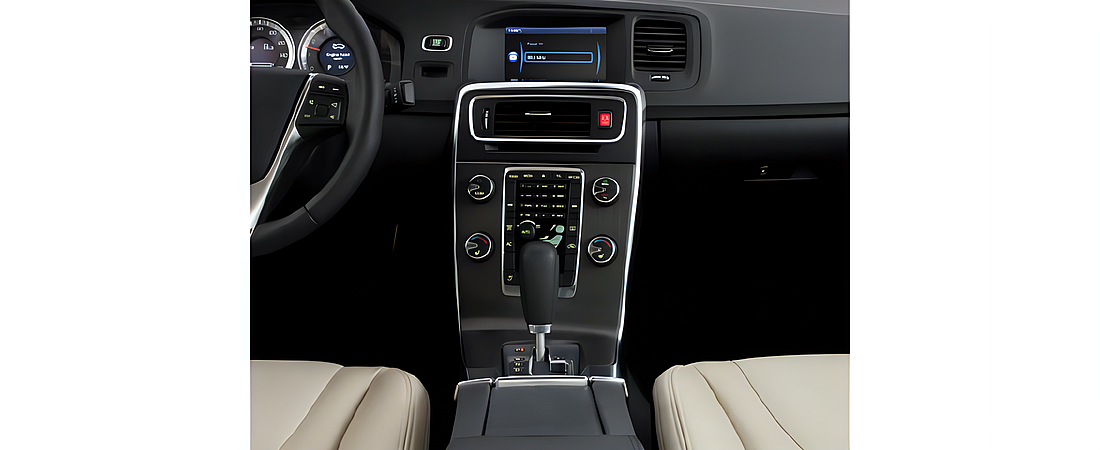 Volvo S60 2011 11