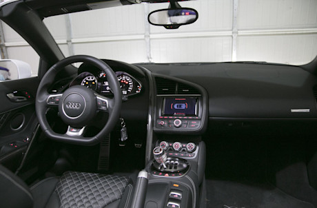 Editorial 2015 audi r8 v10 spyder jw 19