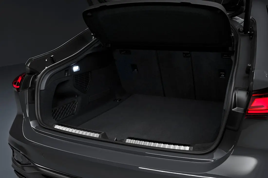 Audi-A5 Sedan-2025-1600-22