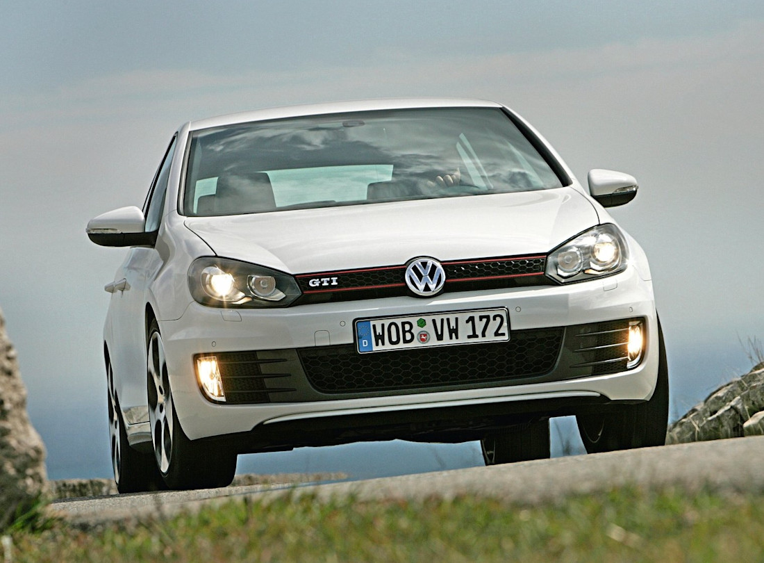 volkswagen-golf-6-gti-front