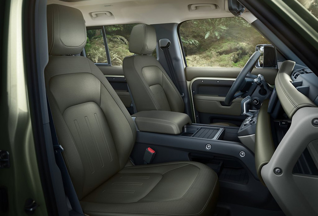 Land_Rover-Defender_110-2020-1024-6d.jpg