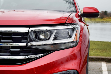 Editorial 2020 volkswagen atlas cross sport 09 sha