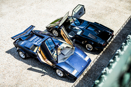 Countach 5000 S (left) and Countach 25° Anniversario (right) 