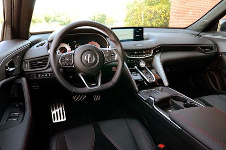 Acura TLX 2021 : essai routier Body Image