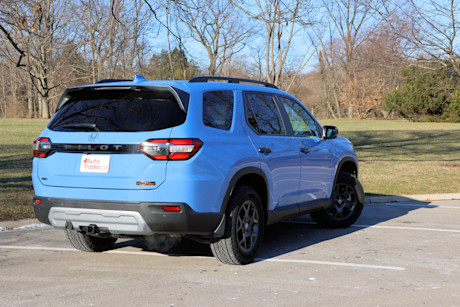 Editorial 2024 honda pilot review exterior rear 3q angle 1