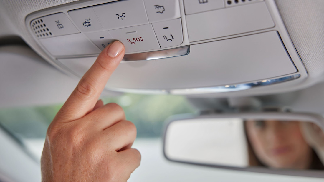 eCall System im Auto: Die lebensrettende Technologie hinter dem Notrufsystem