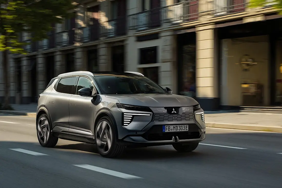 BEBE20250925  Mitsubishi Eclipse Cross 01