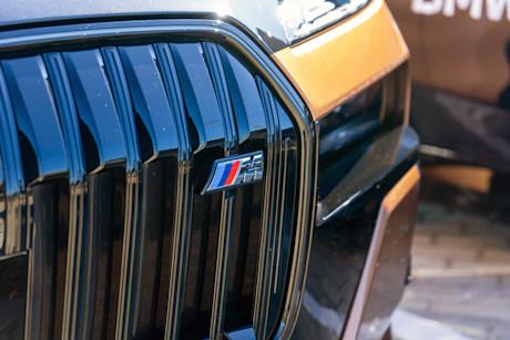 Editorial 2024 bmw i7 m70 fd 231001 06 kd