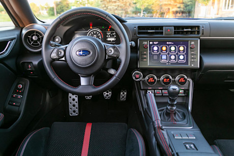Editorial 2022 subaru brz sport tech 20 jw