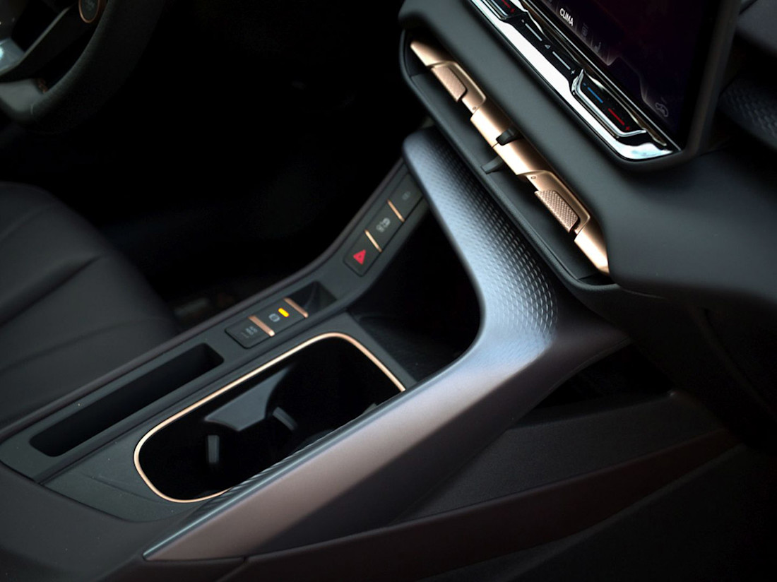 CR-21 - AutoScout24 - Cupra Terramar foto5