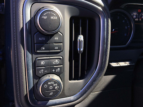 Chevrolet Silverado 1500 2020 : essai routier Image