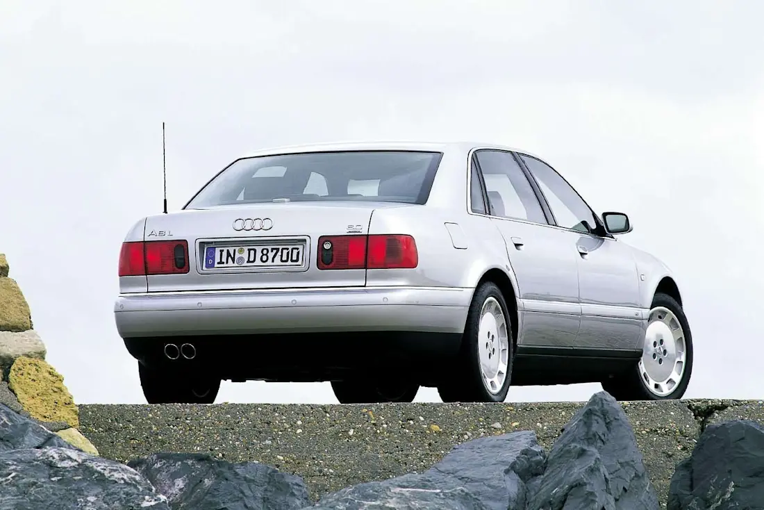 Audi-A8-W12 Audi-A8-W12