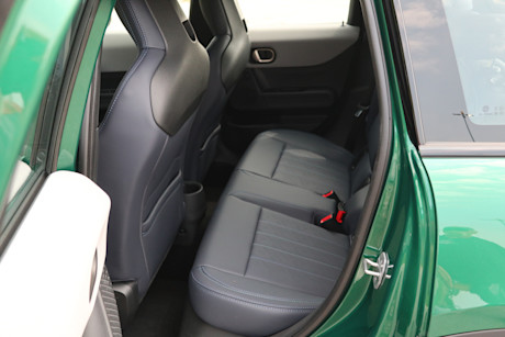 2025 Mini Cooper S 5 Door Review Body Image