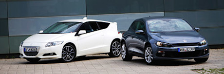 Comparativa: Honda CR-Z vs. VW Scirocco – Caracteres contenidos