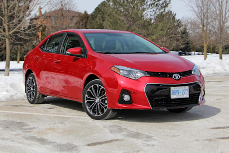 Editorial 08 jy toyota corolla