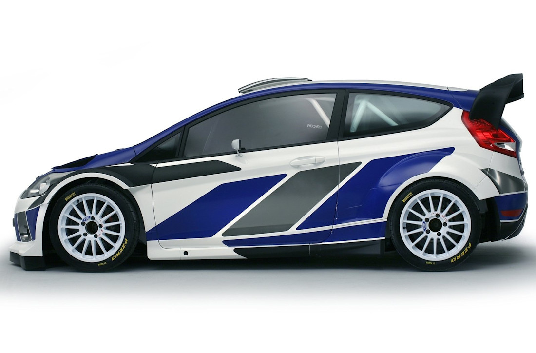 ford-fiesta-rs-wrc-side