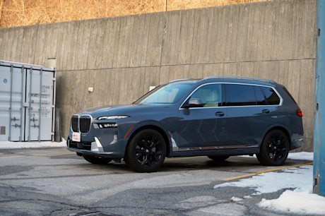 Editorial 2023 bmw x7 xdrive40i 02 jl