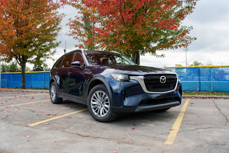 Jeep Grand Cherokee 4xe vs Mazda CX-90 PHEV 2024 : match comparatif Body Image