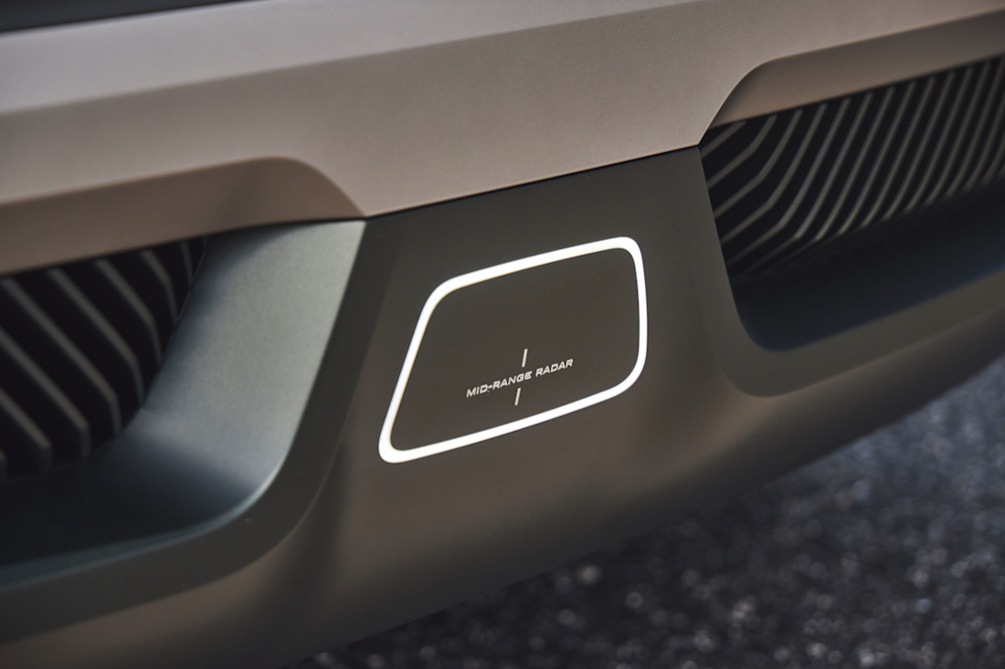 Radar delantero del Volkswagen ID.Cross Concept.jpg