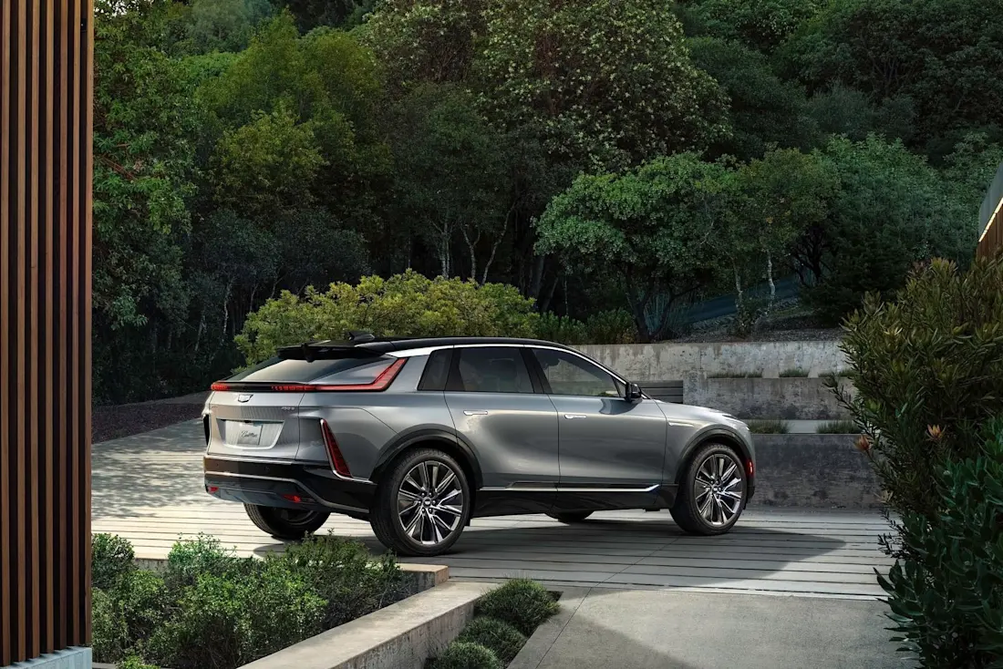 Cadillac-Lyric-2021-Rear Cadillac-Lyric-2021-Rear