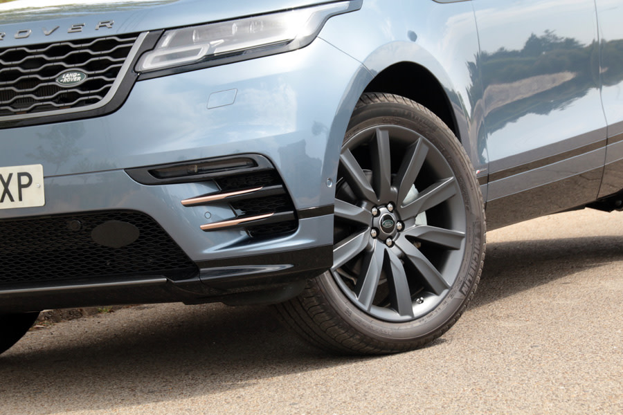 range-rover-velar-29.JPG