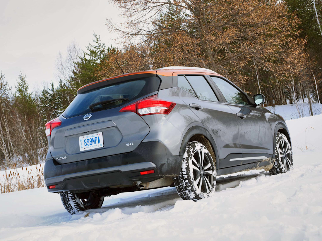 Editorial 2019 nissan kicks sr 06 jp