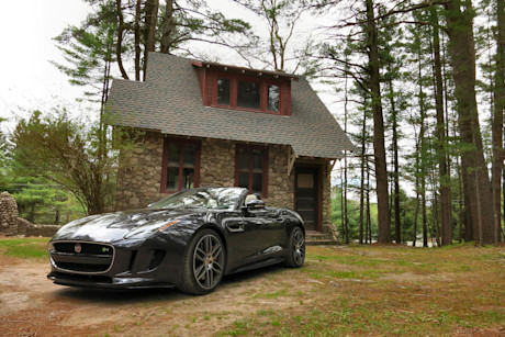 Editorial 2016 jaguar f type r bh 05