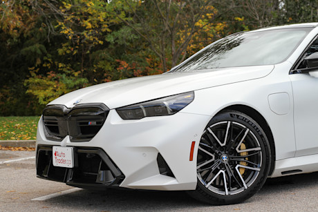 2025 BMW M5 Touring Review Image