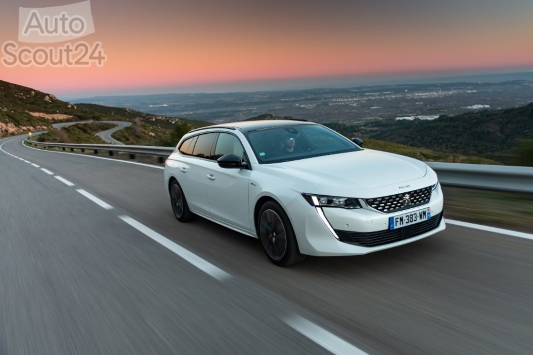 2885417-cu94io31x8 (1).jpg