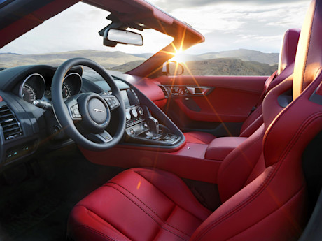 Editorial 2016 jaguar f type r 11